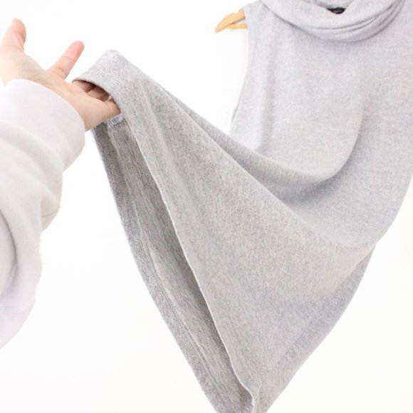 *Le Chateau Grey Midi Turtleneck Sleeveless Dress - Picture 4 of 5